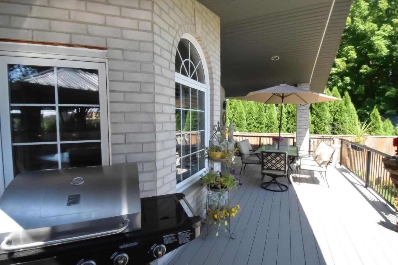 Graystone Bed & Breakfast Niagara-on-the-Lake Екстер'єр фото
