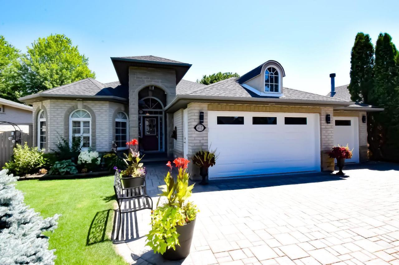 Graystone Bed & Breakfast Niagara-on-the-Lake Екстер'єр фото