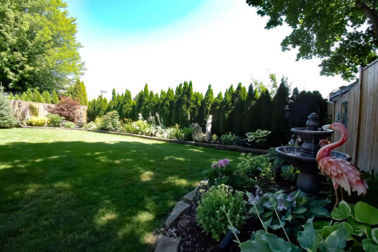Graystone Bed & Breakfast Niagara-on-the-Lake Екстер'єр фото